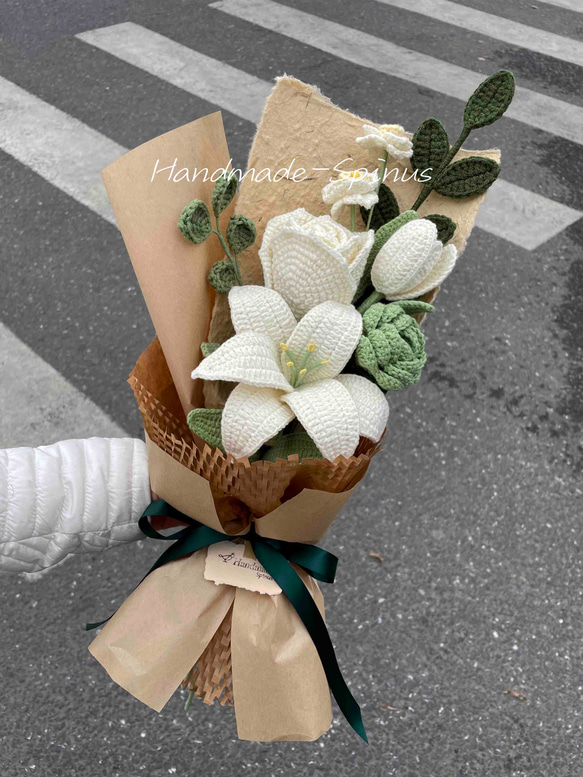 ハンドメイド · かぎ針編み · バラの花束 · 花