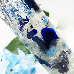 青薔薇 ハーバリウム ハート型ボトル～本物の薔薇が１輪 ギフト 結婚祝い 4枚目の画像
