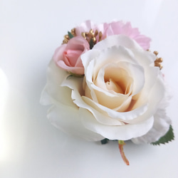 桜とホワイトローズ　春うらら　アーティフィシャルフラワー　卒業式　入学式　セレモニー　フォーマル　結婚式 3枚目の画像