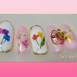 ジェルネイルチップ☆付け爪〜フラワーネイル☆春ネイル~ピンク 1枚目の画像