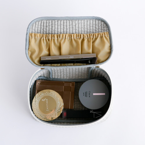 ヌビキルトのインナーバニティポーチ（ライトグレー×オフホワイト