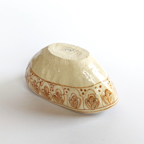 陶器製しゃもじ 青い花と赤い円デザイン　おしゃれなしゃもじ 陶器製しゃもじ 青い花と赤い円デザイン 陶器製しゃもじ 青い花