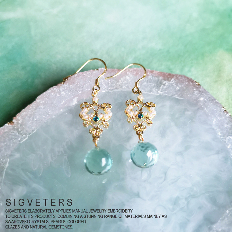 フックピアス　ギャラクシー ウエスタン ヴィンテージ  ヨーロッパ クラシック　水滴　涙　水玉　人工クリスタル　オースト