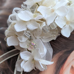 ふわもこ可愛い！パール付き!ホワイト紫陽花の華やかバレッタ　ウェディング　花嫁　結婚式　 9枚目の画像