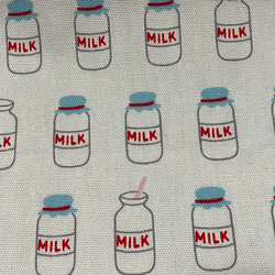 ミルク柄のランチョンマット 2枚目の画像