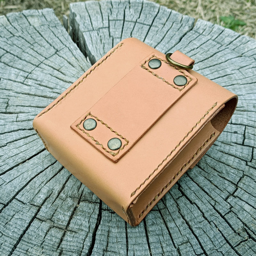 Dカン&ベルトループ付き 本革ポーチ ウェストポーチ タバコケース ヌメ