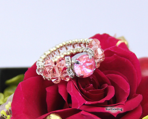 LALIQUE ピンク 星形 リング スワロフスキー Swarovski Lucent リング指輪ピンク キラキラ