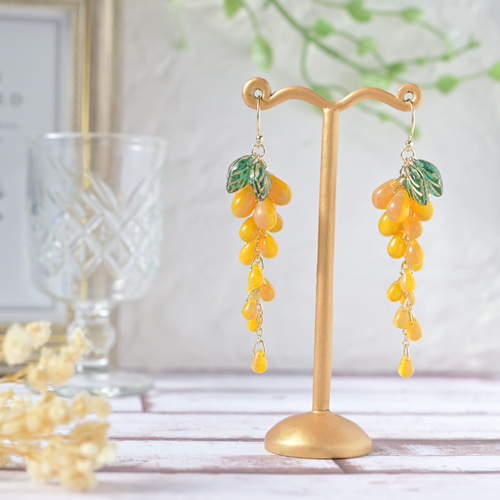つぶつぶチェコビーズのミモザ ピアス/イヤリング ピアス（フック 