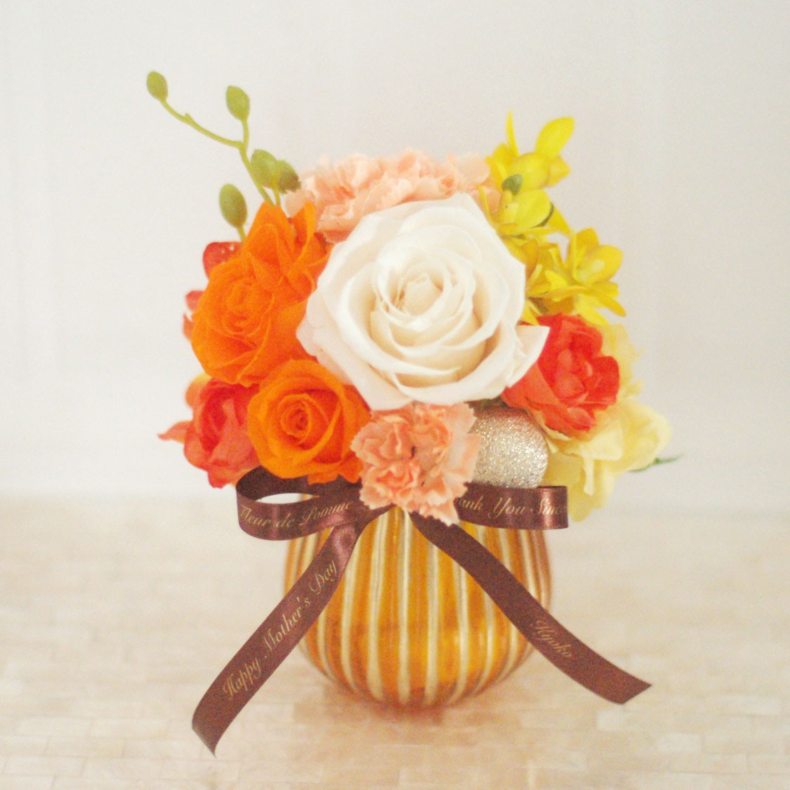 【名入れ】【母の日】プリザーブド＆アーティフィシャルアレンジメント　ジューシーオレンジ