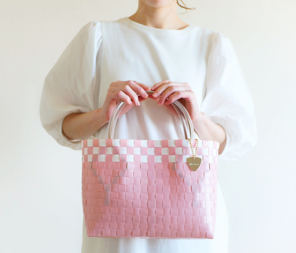 かごバッグピンクとホワイトまとめ買い　mミシェルマカロン かごバッグピンクとホワイトまとめ買い mミシェルマカロン