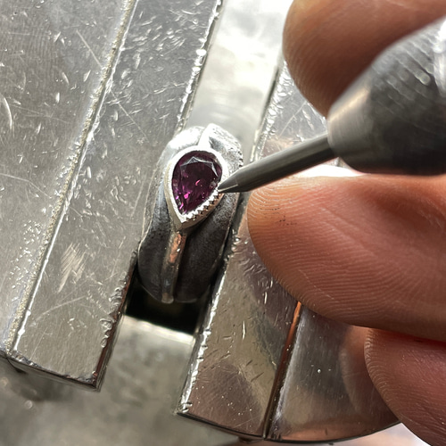 ロードライトガーネット 花のしずく 0.88ct シルバーSV925リング 指輪
