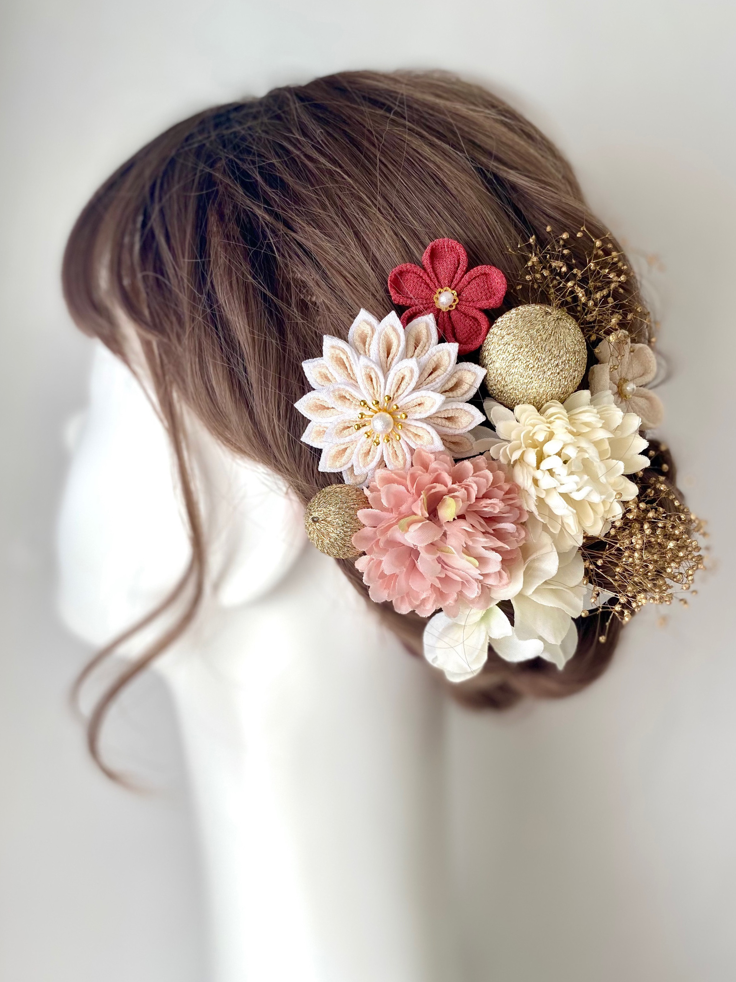 成人式　髪飾り　和装　アイボリー×ピンク　つまみ細工　マム　和玉　 卒業式　結婚式