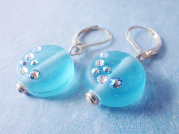 Ocean glass earrings 6枚目の画像