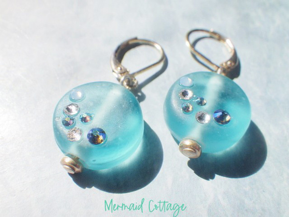 Ocean glass earrings 4枚目の画像