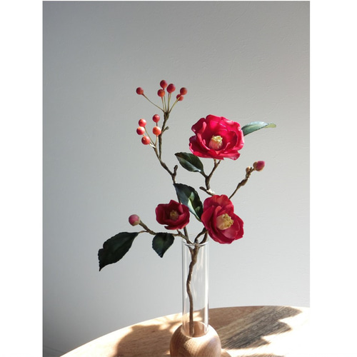 ✿【 粘土置物 】「春のお部屋にさりげなく」赤椿の花枝 NO.08 ／ 試験