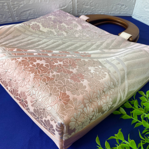 帯リメイク　ボストンバッグ風　銀色地　金　緑色　植物　刺繍 c13a2789caaeaf22d7b0a4c53773eb