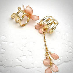桜のイヤーカフセット　薄ピンク 3枚目の画像