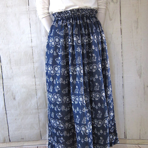 ウサギ！CRESCENT ロングスカート M 新品 クレッシェント 受注制作】播州織ガーゼのロングスカート うさぎと花 ロングスカート