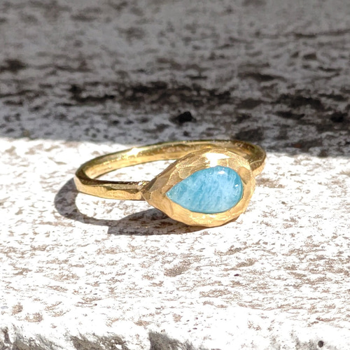 アクアマリン 18kベゼルのシルバーリング 【公式通販】