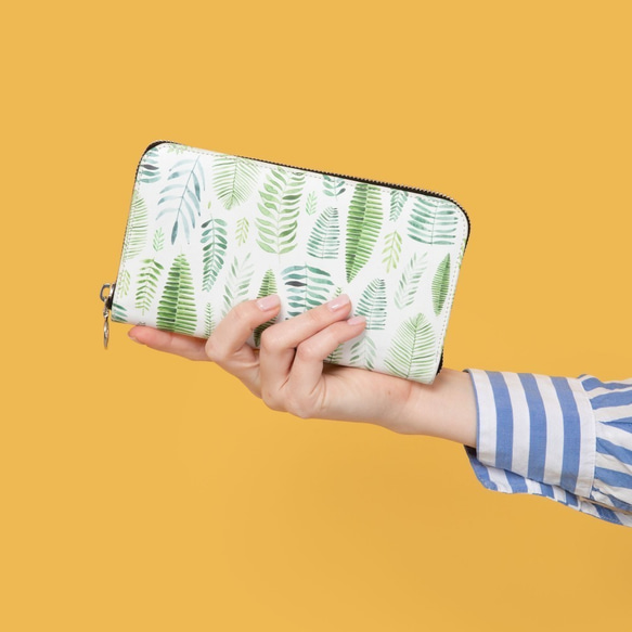 神秘的で宇宙のような深海が美しい孔雀の細胞模様 長財布ポーチ 本革 mm 本革 フルオープン