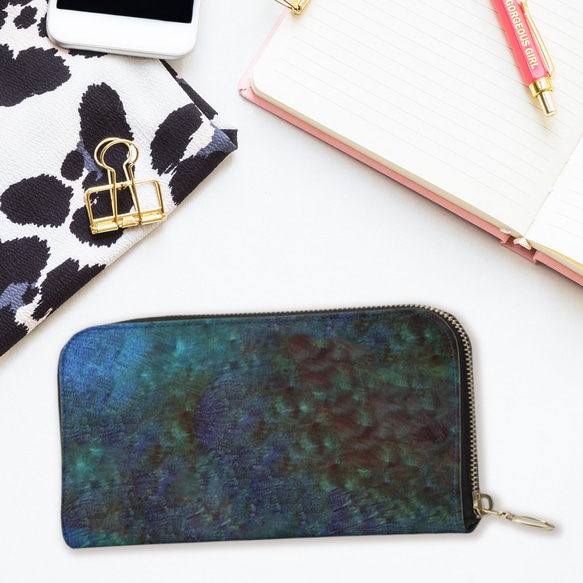 神秘的で宇宙のような深海が美しい孔雀の細胞模様 長財布ポーチ 本革 mm 本革 フルオープン