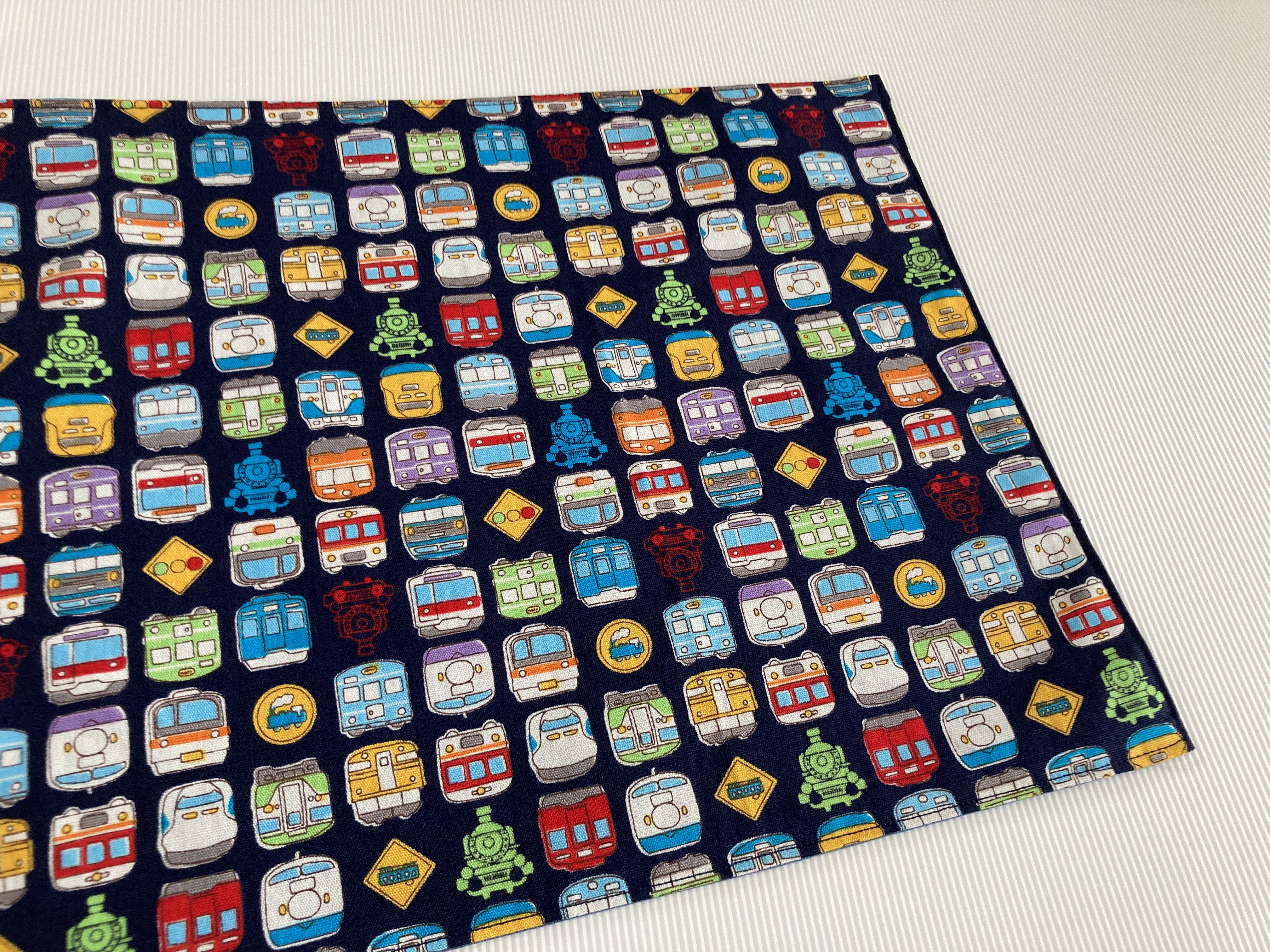 25×35 ドット×カラー erisato810様　確認用　ランチョンマット