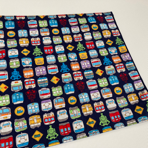 ランチョンマット * 鉄道 25×35 裏地あり 入園入学 ランチマット