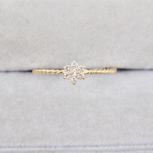 K18YG フラワー ダイヤモンド リング （K18YG ダイヤモンド リング  