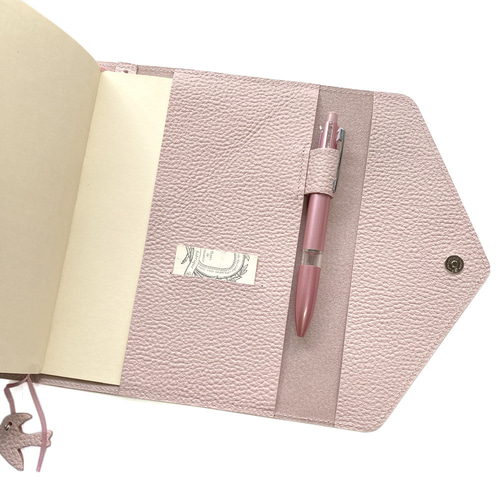 A5サイズ 手帳カバー マグネットボタン 本革 シュリンク型押し/桜