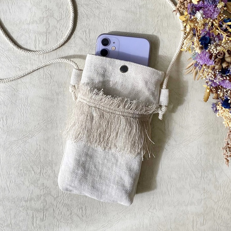 大人気作家様＊リネン＊スマホショルダー＊ハンドメイド＊インスタ