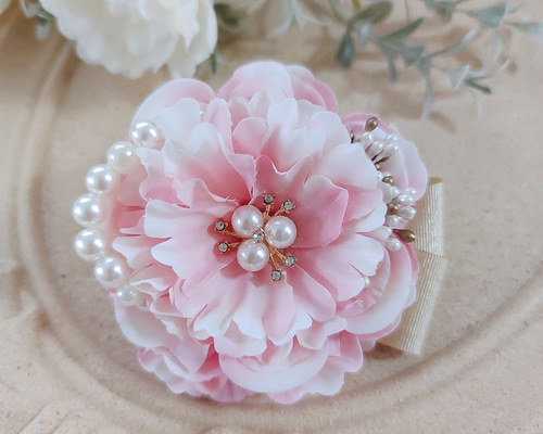 【今週末限定値下げ！】CHANEL ピンク カメリア ブローチ コサージュ 楽天市場】シャネル CHANEL カメリア ピンク 椿モチーフ ブローチ