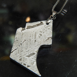 N*a様 隕石 鉄隕石　アルタイ隕石　ペンダントトップ　ナチュラル　原石　重さ約 250395502309006.jpg