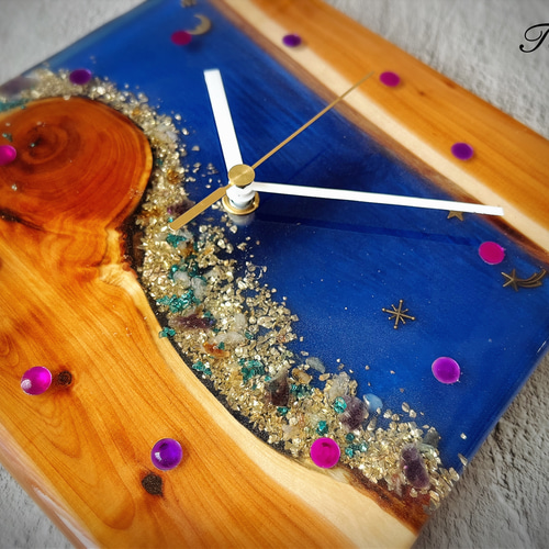 ウッド レジン 壁掛け時計 (ブルー / 海 / 夜空 / 天然石 ) 【1点もの