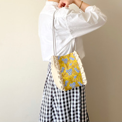 【soldout】 母の日セット・2way canvas mini bag &巾着ポーチ（ミモザbeige） 3枚目の画像