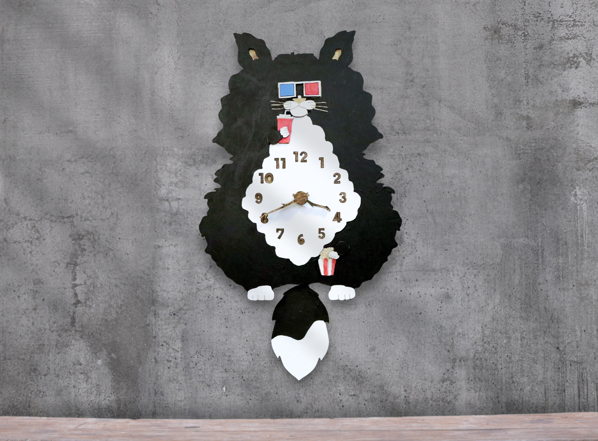 映画館で観る映画は最高！なハチワレ猫 レギュラーサイズ 木製 振り子時計 掛け時計