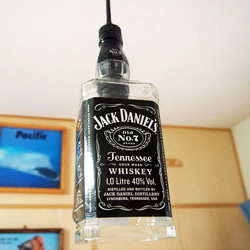 【ボトルランプ】ジャックダニエル（1,000ml）のペンダントライト 2枚目の画像
