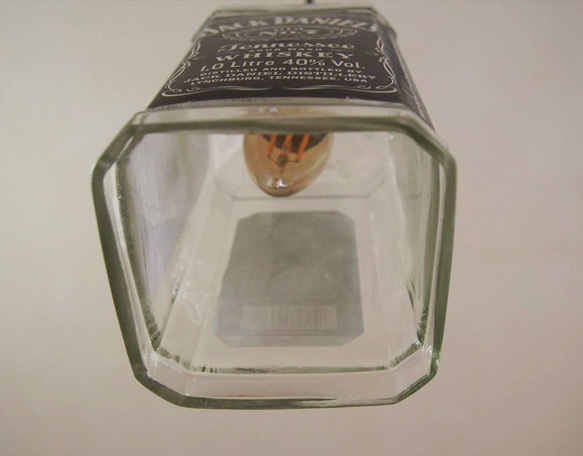 【ボトルランプ】ジャックダニエル（1,000ml）のペンダントライト 3枚目の画像