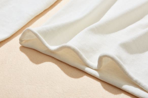 一年四季都可以使用！超人氣棉針織系列 簡約又時尚，我的標準針織 白色 230214-1 第5張的照片