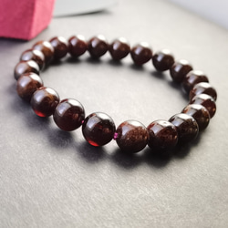 天然石 AB級ガーネット 9㎜ 　ブレスレット　 1枚目の画像
