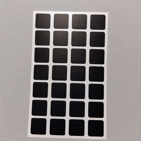 《ブラックタックシール》正方形角丸1.5cm280枚 1枚目の画像