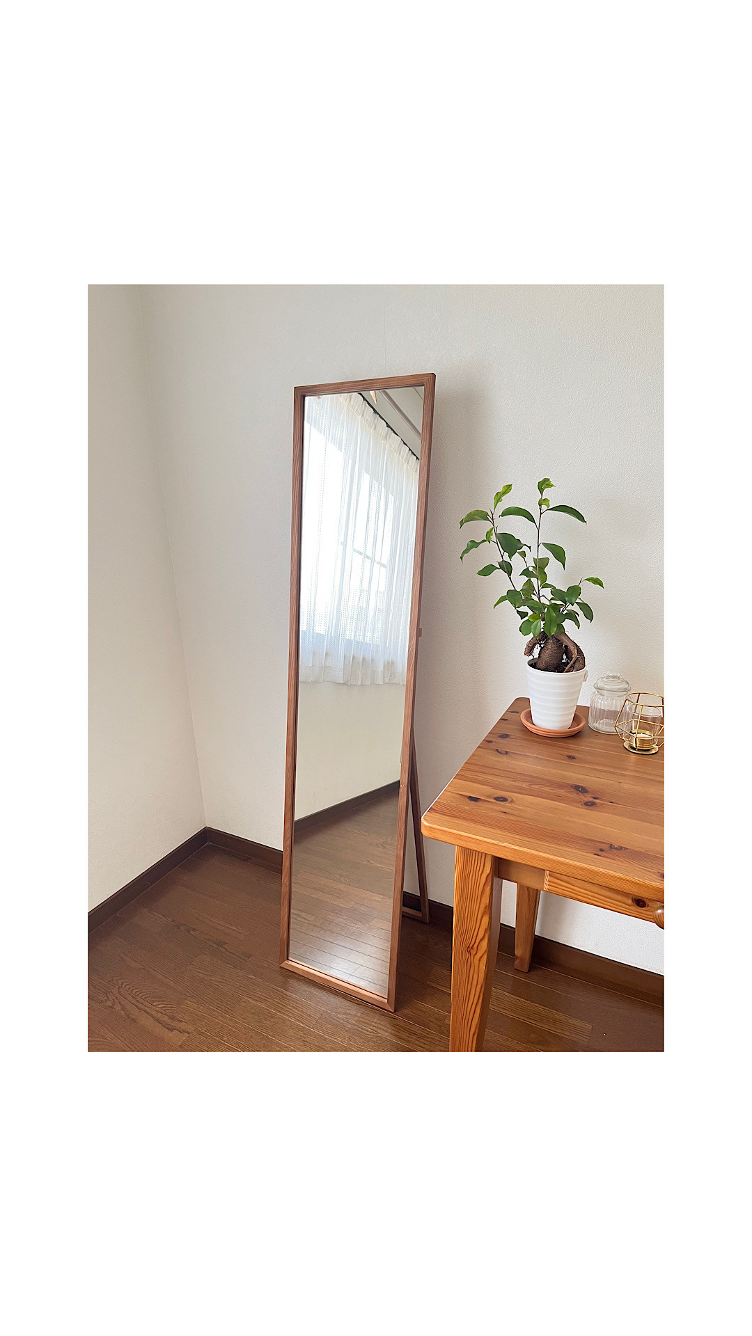 真鍮製 赤色 イギリス　アンティーク　大型スタンドミラー