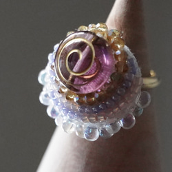 Chatty 戒指 42 均碼珠繡戒指圓形漩渦粉色多色 第1張的照片