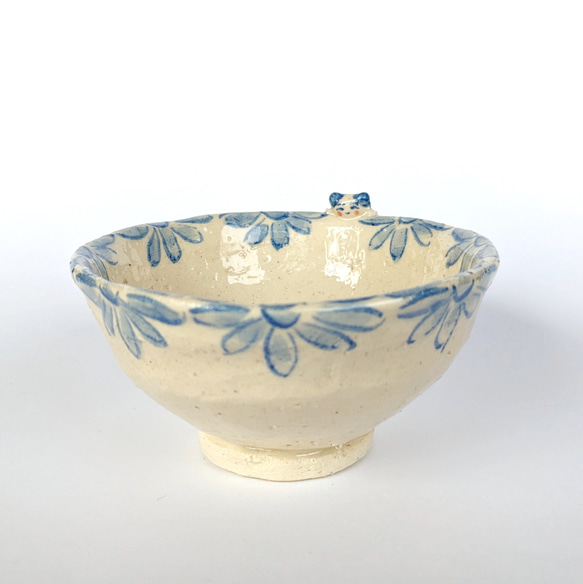 ご飯茶碗　菊と唐子　手びねり　オリジナル陶器 7枚目の画像