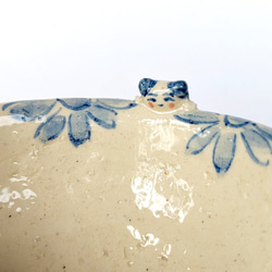 ご飯茶碗　菊と唐子　手びねり　オリジナル陶器 2枚目の画像
