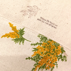 ミモザの花束ティーコゼ 7枚目の画像