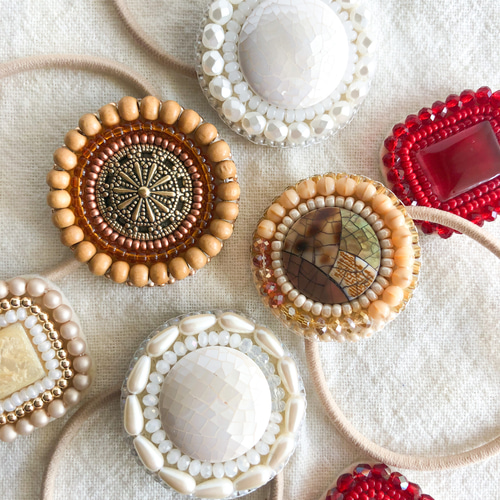 アンティーク調button×ビーズ刺繍 ヘアゴム ヘアゴム nijico 通販