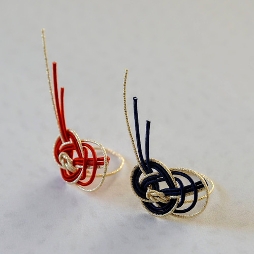 めがねねこ様オーダー品】水引のペアリング 藍・紅 フォトプロップス 
