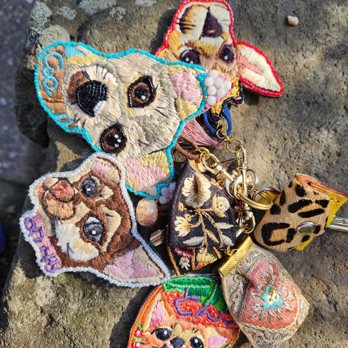 刺繍キーホルダーストラップアガベチタノタハンドメイド