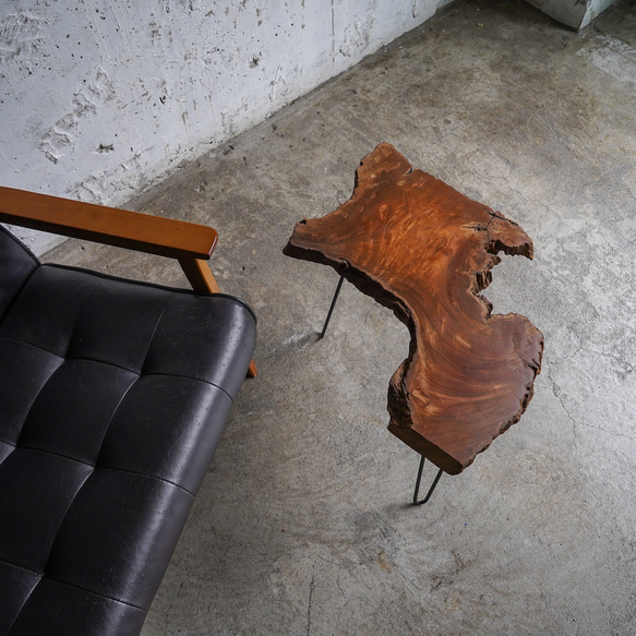 端材の良材　熟成欅の一枚板  コーヒーテーブル（高さ・カラー変更無料） 2枚目の画像