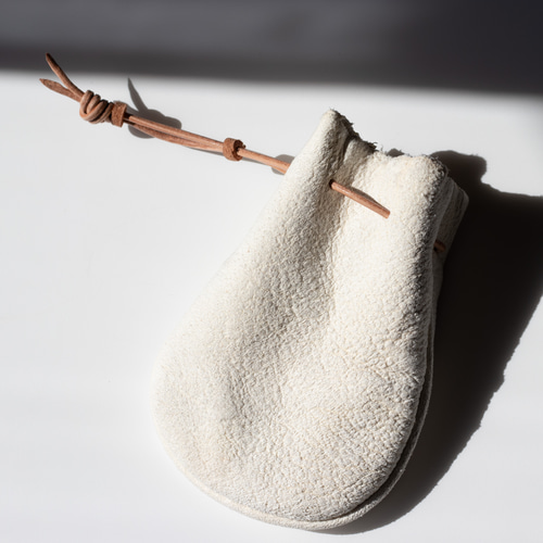 鹿革巾着 ディアスキンヌバック 和洋巾着ポーチ ソフトレザー 巾着袋